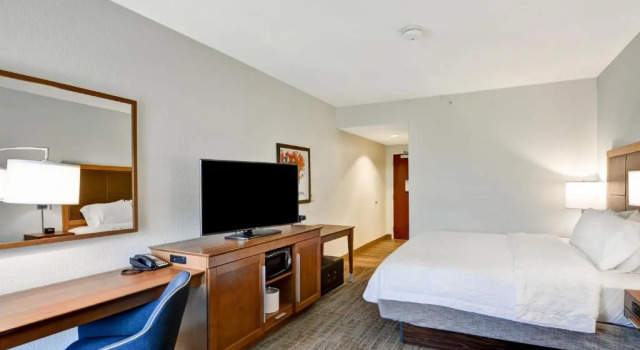 Номер Standard Hampton Inn Palm Beach Gardens