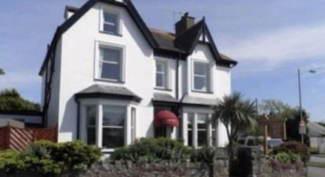 The Wylfa, Book Hotel Llanengan Gwynedd