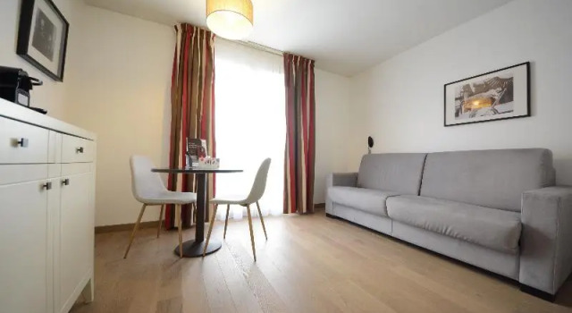 Номер Standard Hotel Cerise Chatou