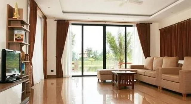 Phoenix Lakeside Pool Villa, Забронировать Вилла Хуай Яй Чонбури