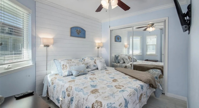 Seascape 1314 1 Bedroom Condo by RedAwning, Book Lejlighed Galveston Houston