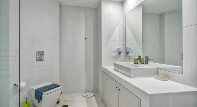 Двухместный номер Standard с видом на город Lotus Center Inn