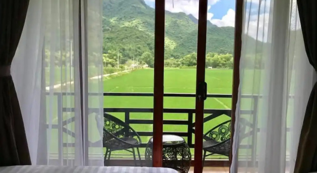 Семейный номер Standard с балконом JOMO House Mai Chau