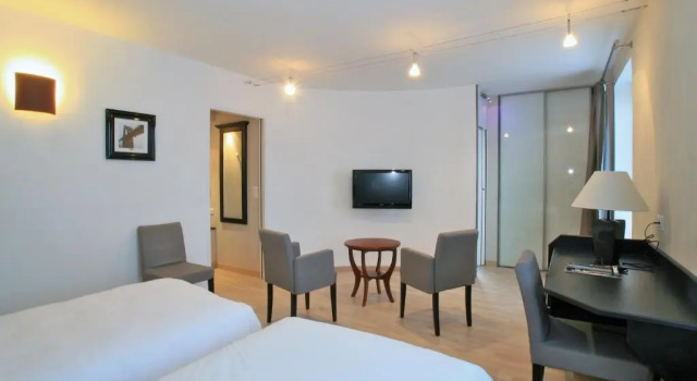 Двухместный номер Superior Logis Hotel Restaurant Spa Beau Site