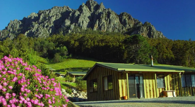 Коттедж Standard Silver Ridge Retreat