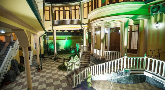 Twins Hotel, Prenota Hotel Hotel a Dušhanbe con piscina, Piscina