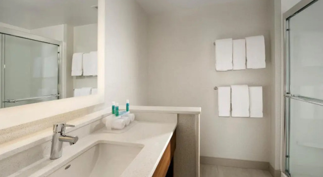 Номер Standard Holiday Inn Express & Suites Altoona by IHG