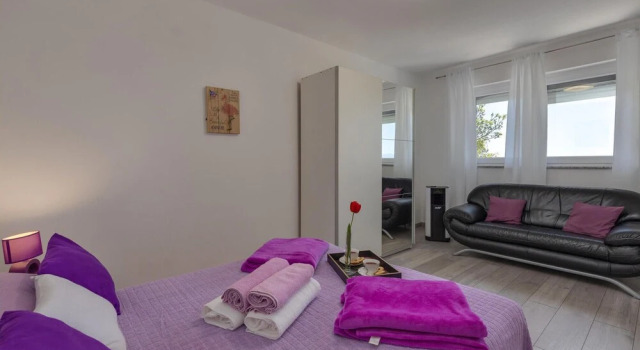 2 Bedroom Gorgeous Home In Dramalj, Prenota Hotel Hotel 3 stelle a Dramalj, 3*