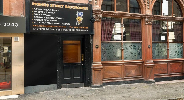Princes Street Hostel, Забронировать Хостел Хостелы Эдинбурга, рядом с Reid Concert Hall Museum of Instruments, Хостел