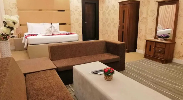 Mikayla Resort