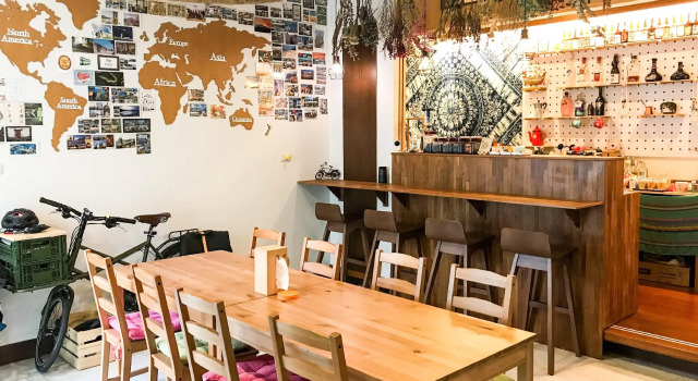 Кровать в общем номере Green Park Homestay