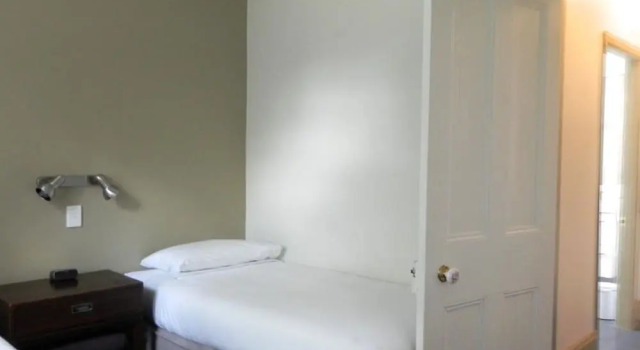 Семейный люкс с 2 комнатами Moore Park Inn