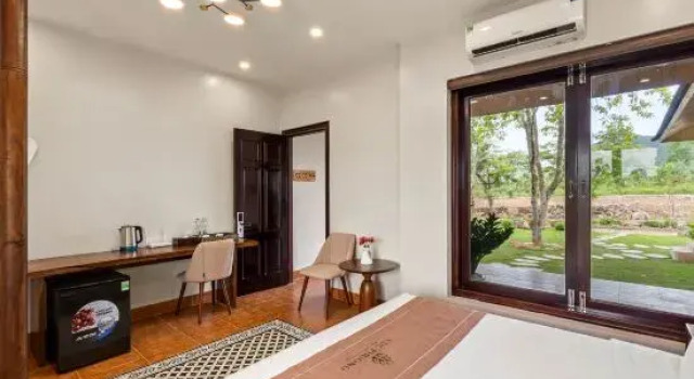 Номер Deluxe Cuc Phuong Retreat - Khoáng Nóng Thiên Nhiên