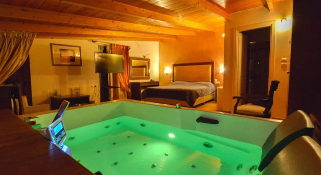 Люкс Hotel Chris