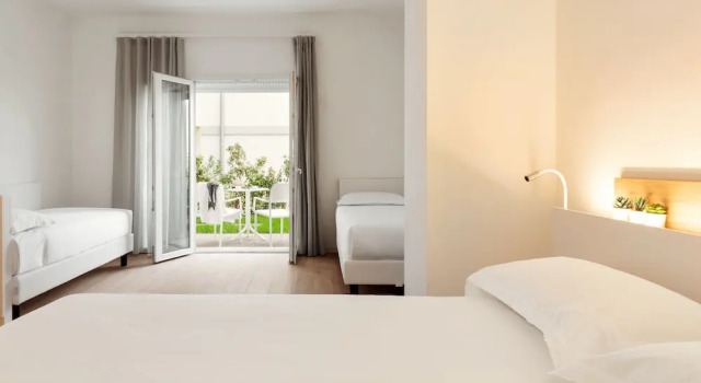 Четырёхместный номер Comfort Toscana Charme Resort