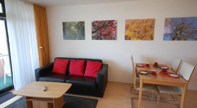 Berliner Hof - Hof/203, Забронировать Отель Шарбойц Holstein Switzerland, рядом с Пляж Hundestrand