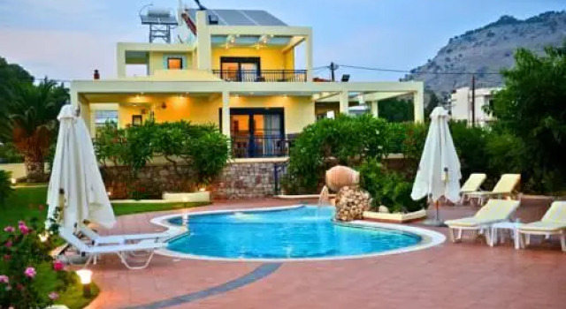 Villa Angelina, Reserva ahora Villa Hoteles en Lardos con piscina, Piscina