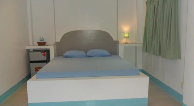 Jasmin's Room Rental, Room # 3