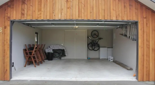 6 Mt Isobel Place