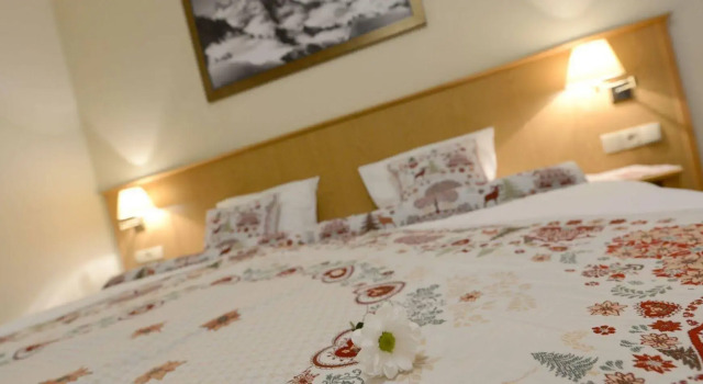 Hotel Alpejski, Забронировать Отель Отели Поляница-Здруй по системе «всё включено», рядом с Polanica Zdrój Spa Theatre, Всё включено