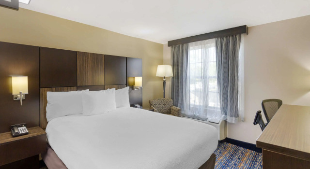 Двухместный номер Standard Best Western Plus Fairfield Hotel