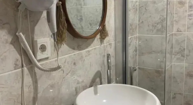 Standardní pokoj Mi̇ran Sui̇tes