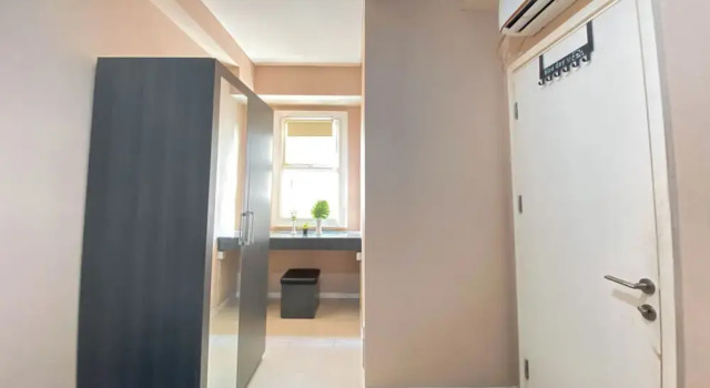 Апартаменты Standard Deluxe 2BR at Parahyangan Residence By Travelio