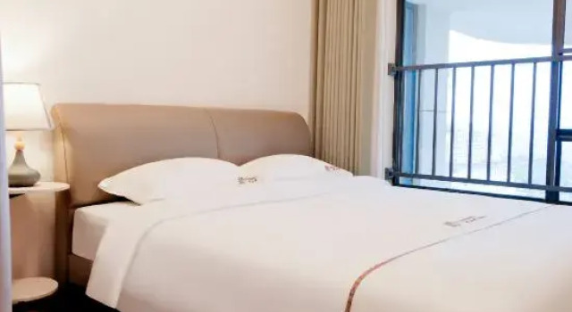 Люкс с 2 комнатами TengChong, Yi hot spring resort