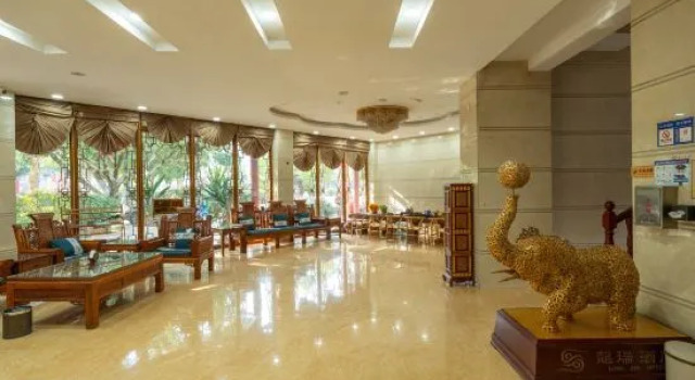 Zhenyuan Longrui Hotel
