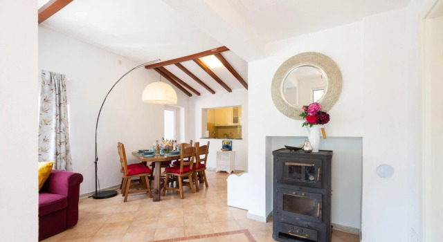 Amazing Home in Zvecanje Gata With Outdoor Swimming Pool, Wifi and 2 Bedrooms, Забронировать Отель Гата Dalmatian Zagora