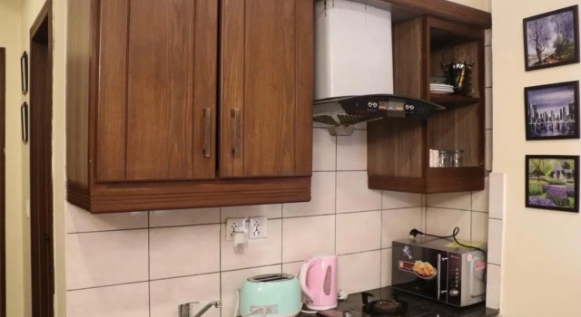 Cozy Studio Apartment In Bahria town, Prenota Appartamento Appartamenti a Islamabad, Appartamento