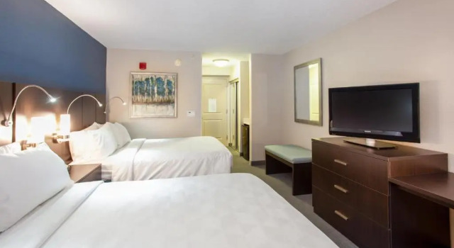 Четырёхместный номер Standard Holiday Inn - Tallahassee E Capitol - Univ by IHG