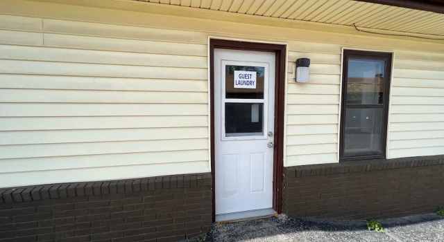 Budget Host Inn, Varaa Mini-hotelli Gilman Illinois