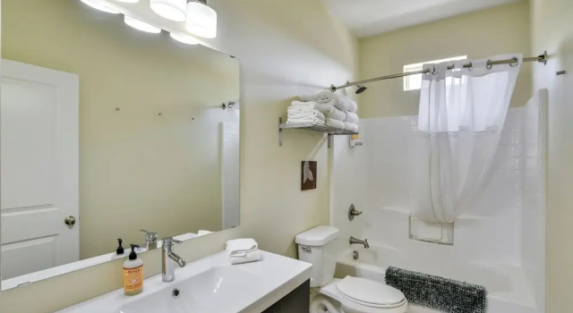Апартаменты Downtown Buena Vista Condo: Steps From Everything!