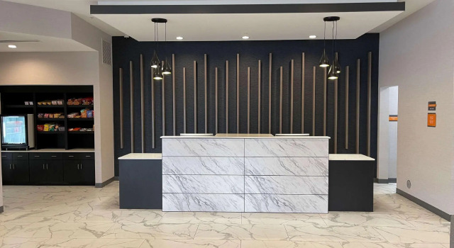 La Quinta Suites by Wyndham South Bend Notre Dame Area
