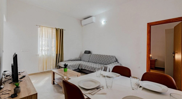 Awesome Home In Korcula With Wifi, Забронировать Отель Бизнес-отели Корчулы, рядом с Частный Пляж «Виллы Корчула», 4* 5*