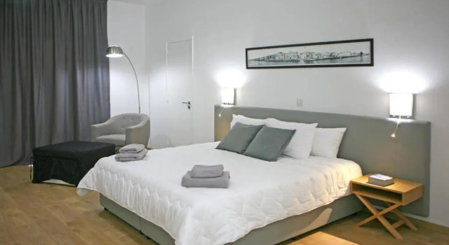 Студия Family Connected Corina Suites & Apartments