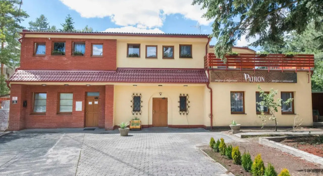 Pension Hubert, Prenota Affittacamere Hotel a Moravia meridionale con parcheggio, Parcheggio