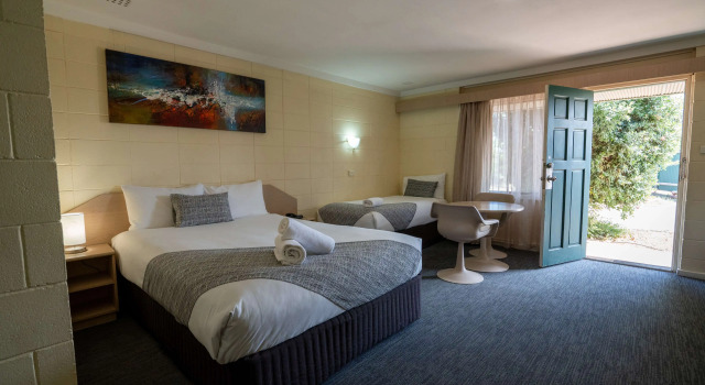Трёхместный номер Standard Hospitality Kalgoorlie, SureStay Collection by Best Western