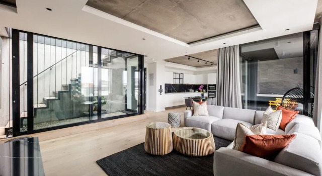 Signature Penthouse, Забронировать Апартаменты/квартира Отели Кейптауна с бассейном, рядом с Cape Town Comedy Club, Бассейн