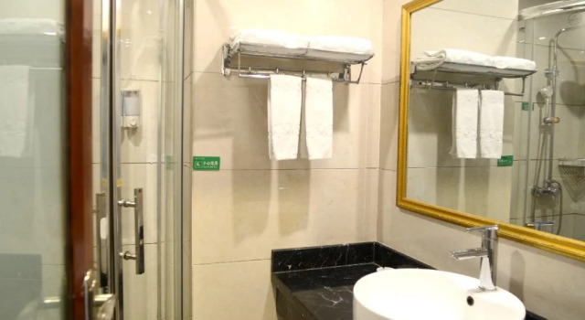 Xingui Hotel, Забронировать Отель Отели Гуйлинь 3 звезды, рядом с Guilin Department Store, 3*
