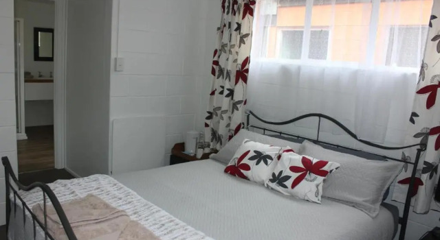 Riverside Haven Lodge & Holiday Park, Забронировать Отель Герберт Waitaki District