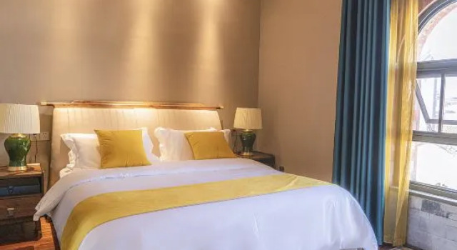 Люкс Dali Changhe Qinglu Homestay