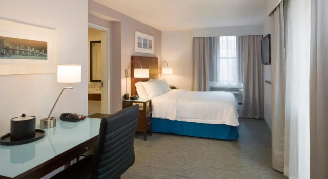Двухместный номер Outdoor Patio Hampton Inn Seaport Financial District