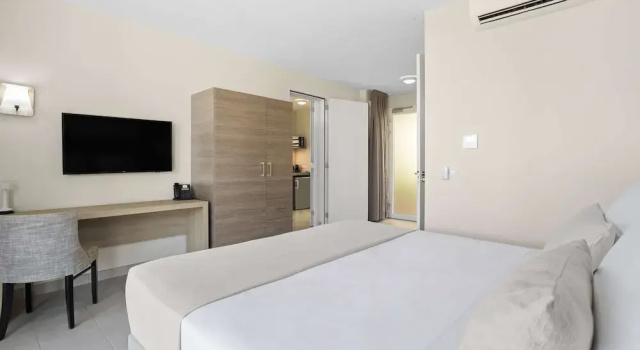 Семейный номер Standard Delfins Residences