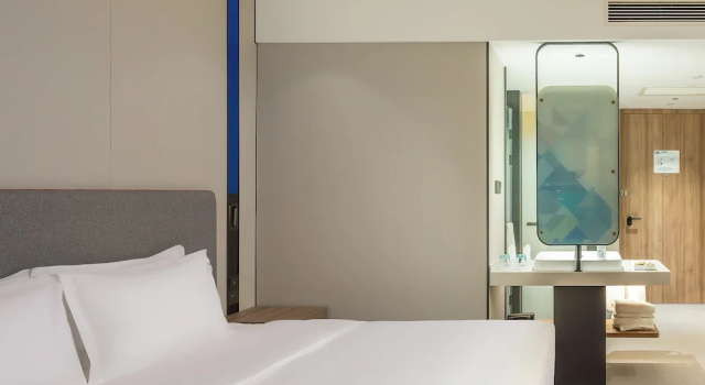 Двухместный номер Standard Holiday Inn Express Luoyang Longmen by IHG
