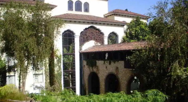 Callas House