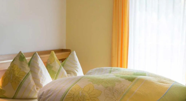 Aparthotel Alpenfriede, Забронировать Отель Отели и гостиницы Курон-Веноста, Отель