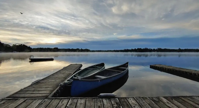 Коттедж Executive с 4 комнатами с видом на озеро Bobcaygeon Resort