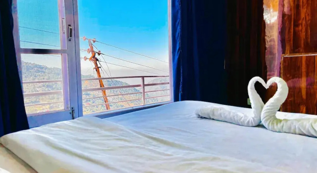 Номер Deluxe Red Stone Kasauli